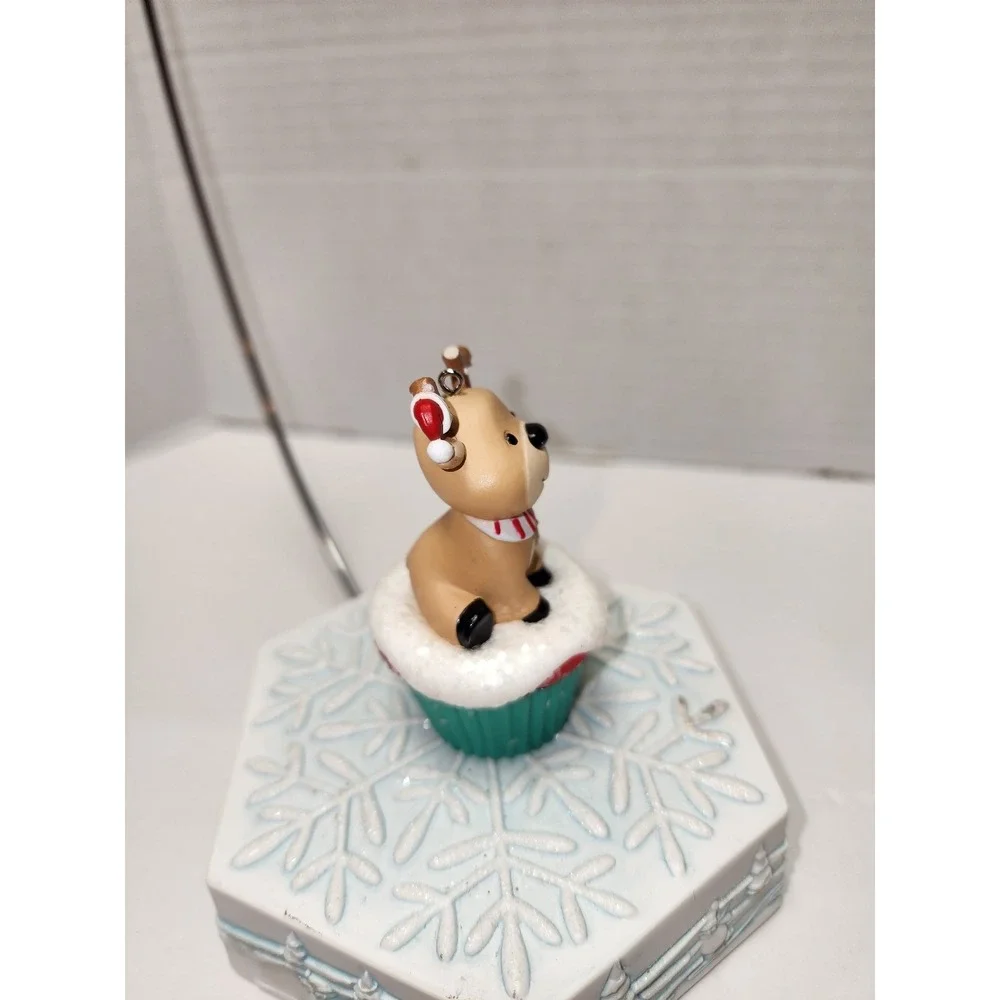 Hallmark excellent keepsake